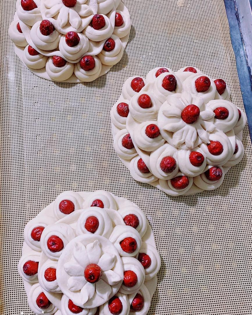 贪吃媛儿做的大馍