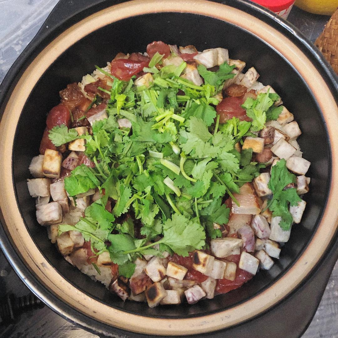香肠煲仔饭