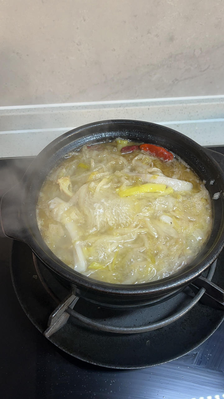 东北酸菜炖排骨