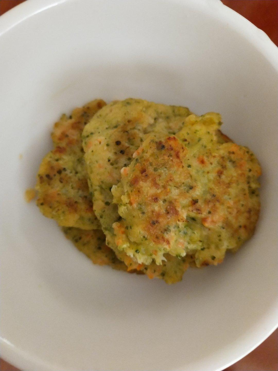 西兰花鸡蛋饼（宝宝辅食）