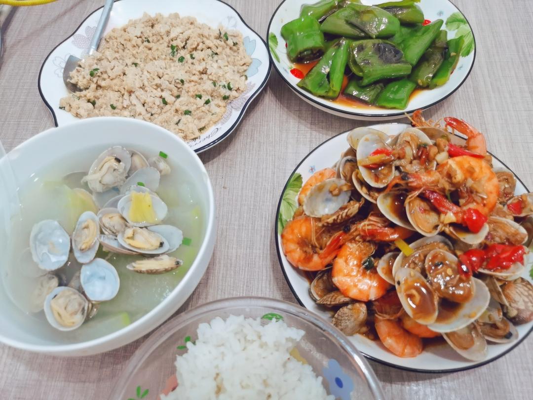鸡蛋蒸猪肉