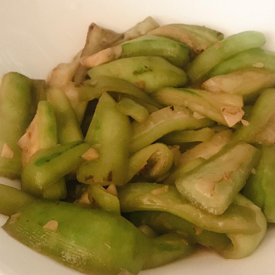 教你在家做丝瓜最好吃的做法，简单又营养，想不好吃都难