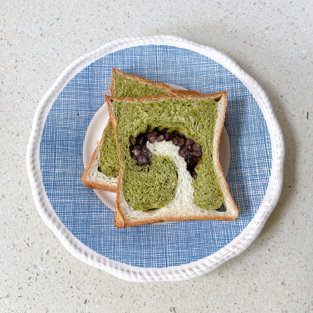 抹茶蜜豆吐司