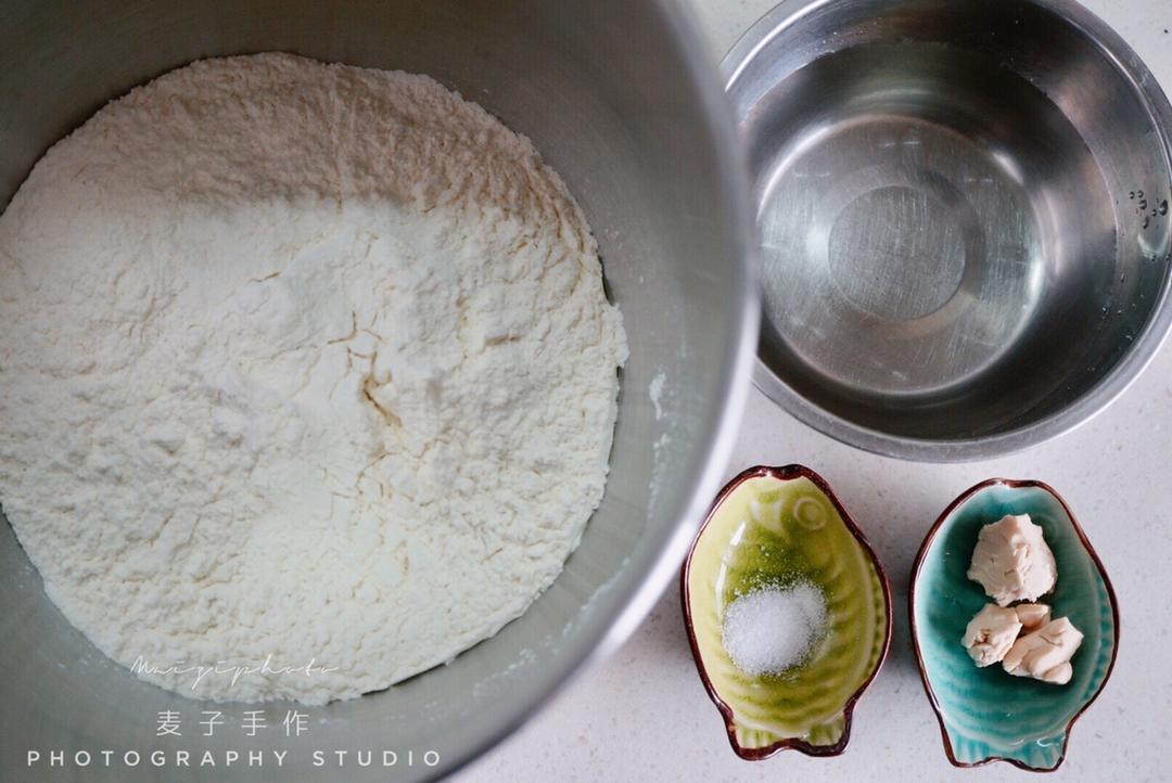 纯奶手撕吐司的做法 步骤1