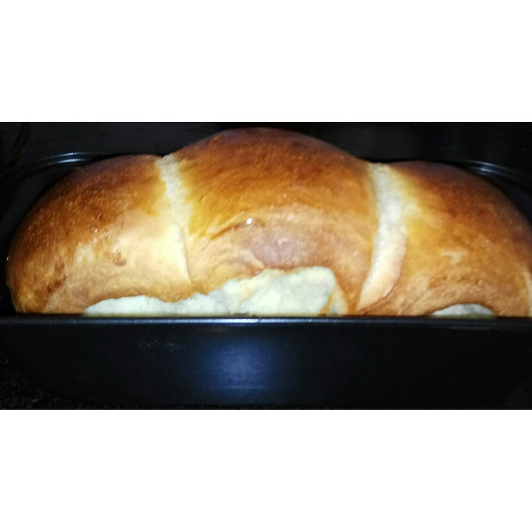 鲜奶吐司（老面法）