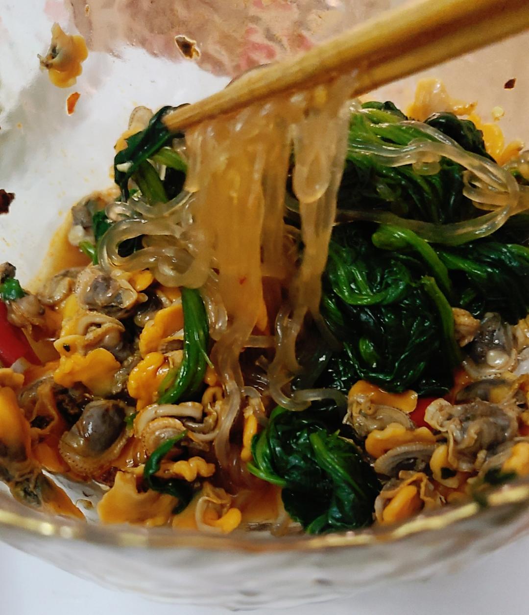 毛蚶拌菠菜粉丝