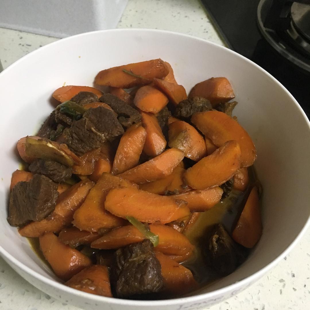 胡萝卜烧牛肉