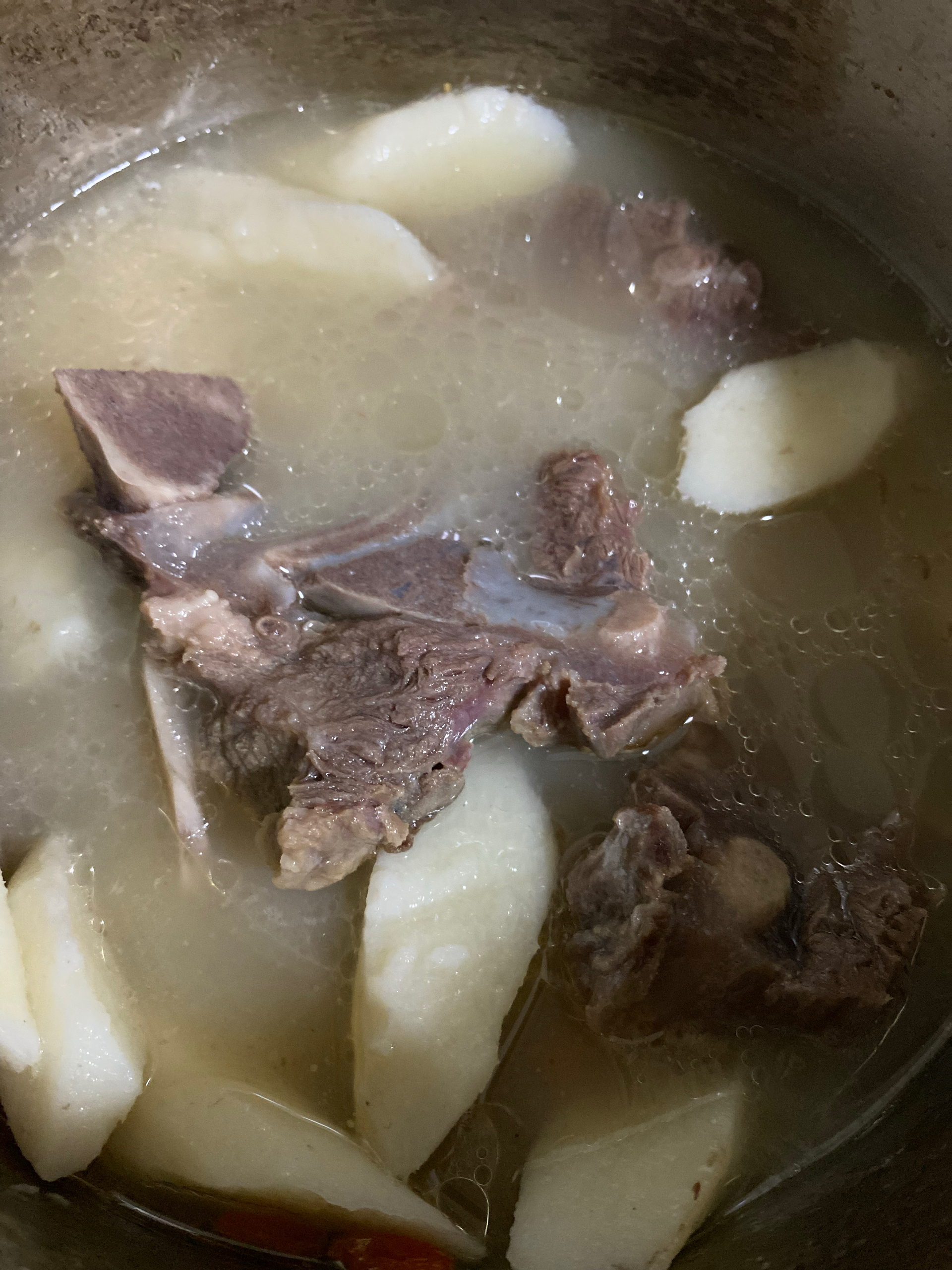 韩式牛骨汤，简单粗暴的滋补靓汤