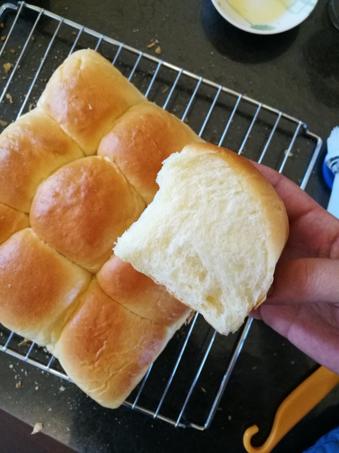 软到不知所措的牛奶卷