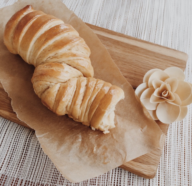 九姨太做的百利甜奶香卷卷包