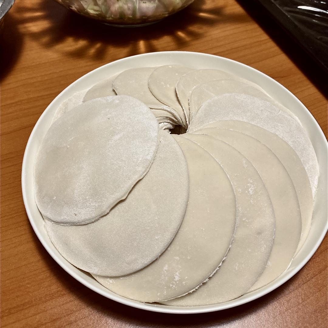 手工揉面三分钟，又韧又薄又好包的饺子皮