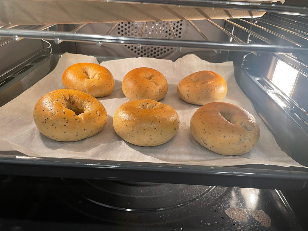 咖啡奇亚籽贝果