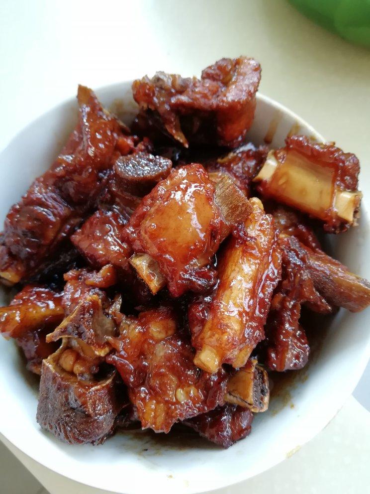 红烧排骨