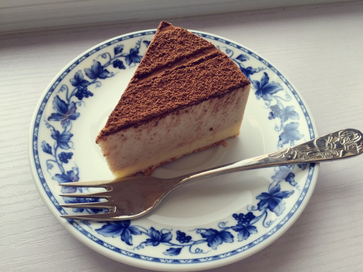 百利甜冻芝士蛋糕