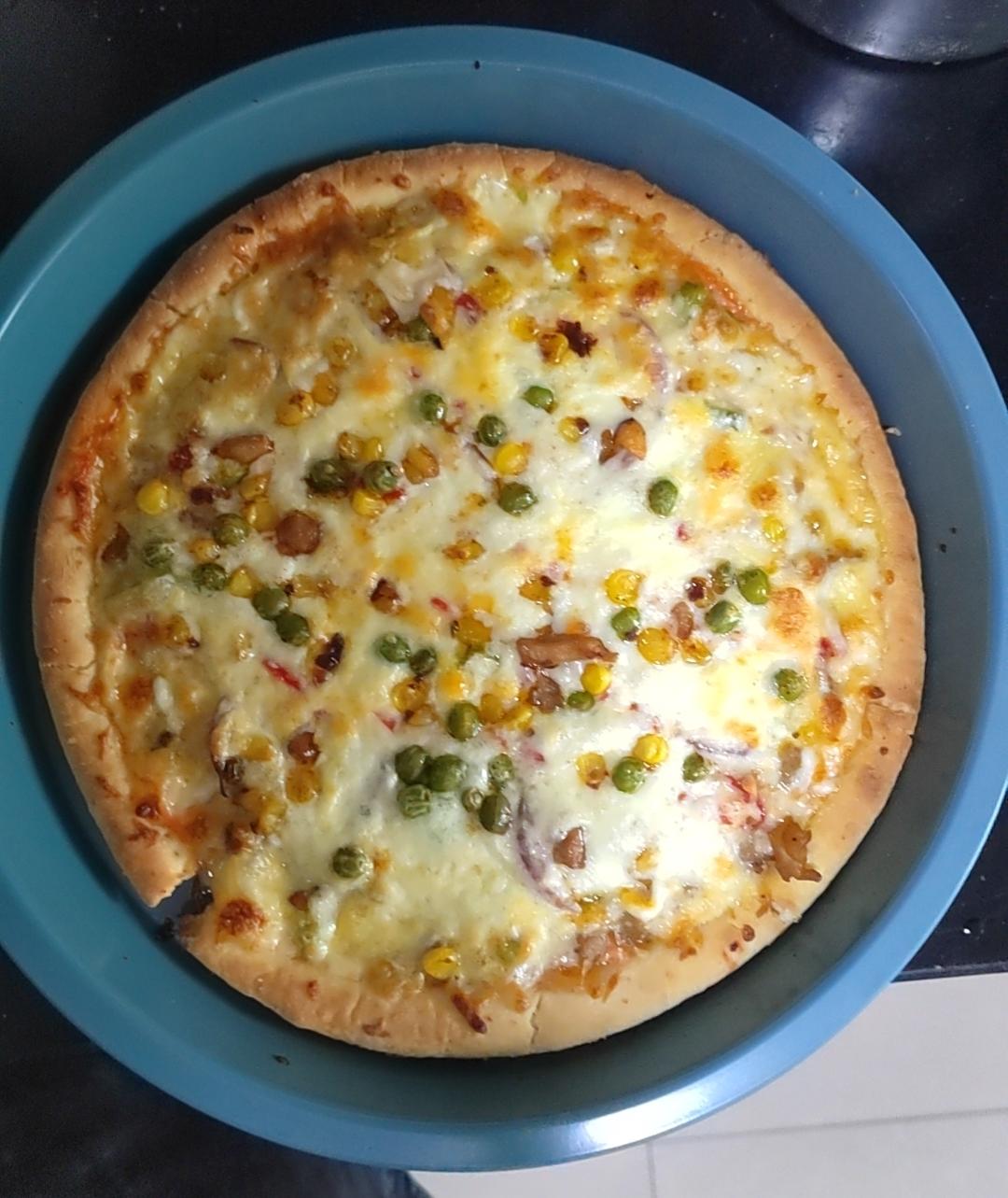 奥尔良烤鸡肉披萨