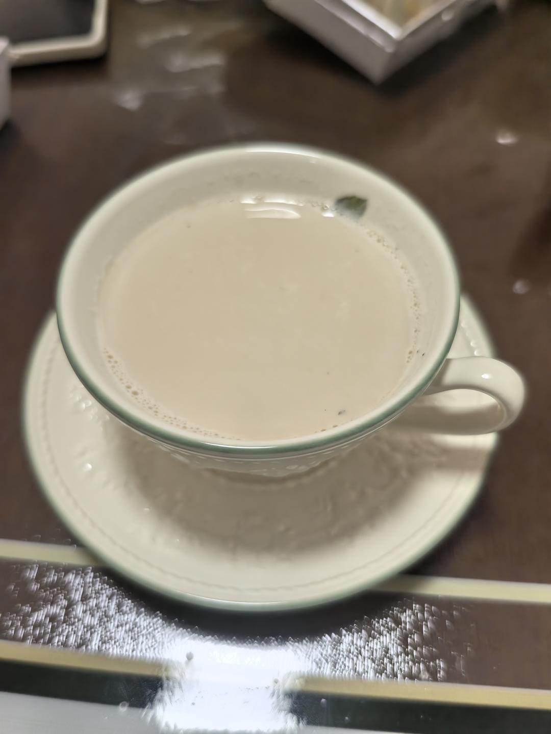 绿茶奶茶