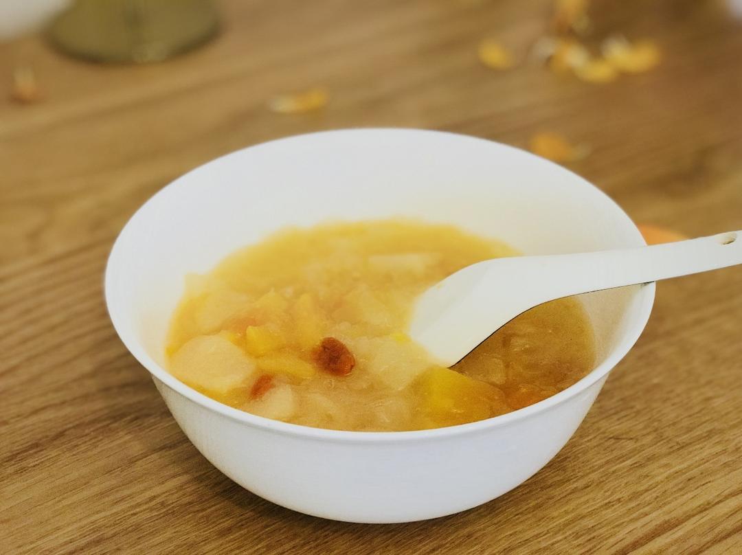 榴莲莲___做的冰糖雪梨银耳羹