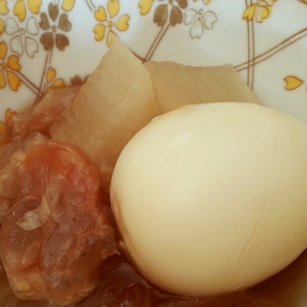 萝卜炖牛筋加蛋