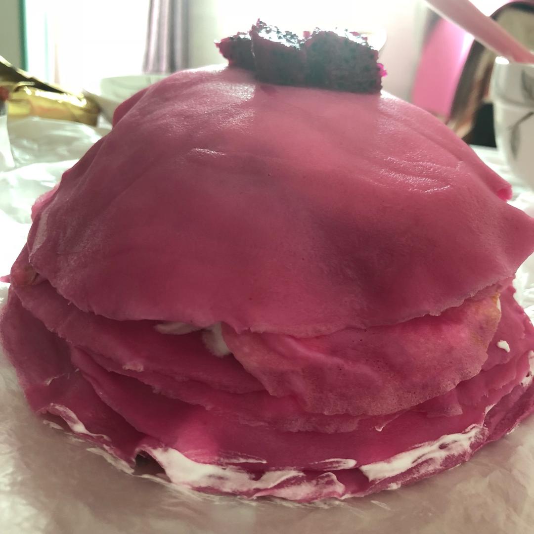 火龙果千层蛋糕