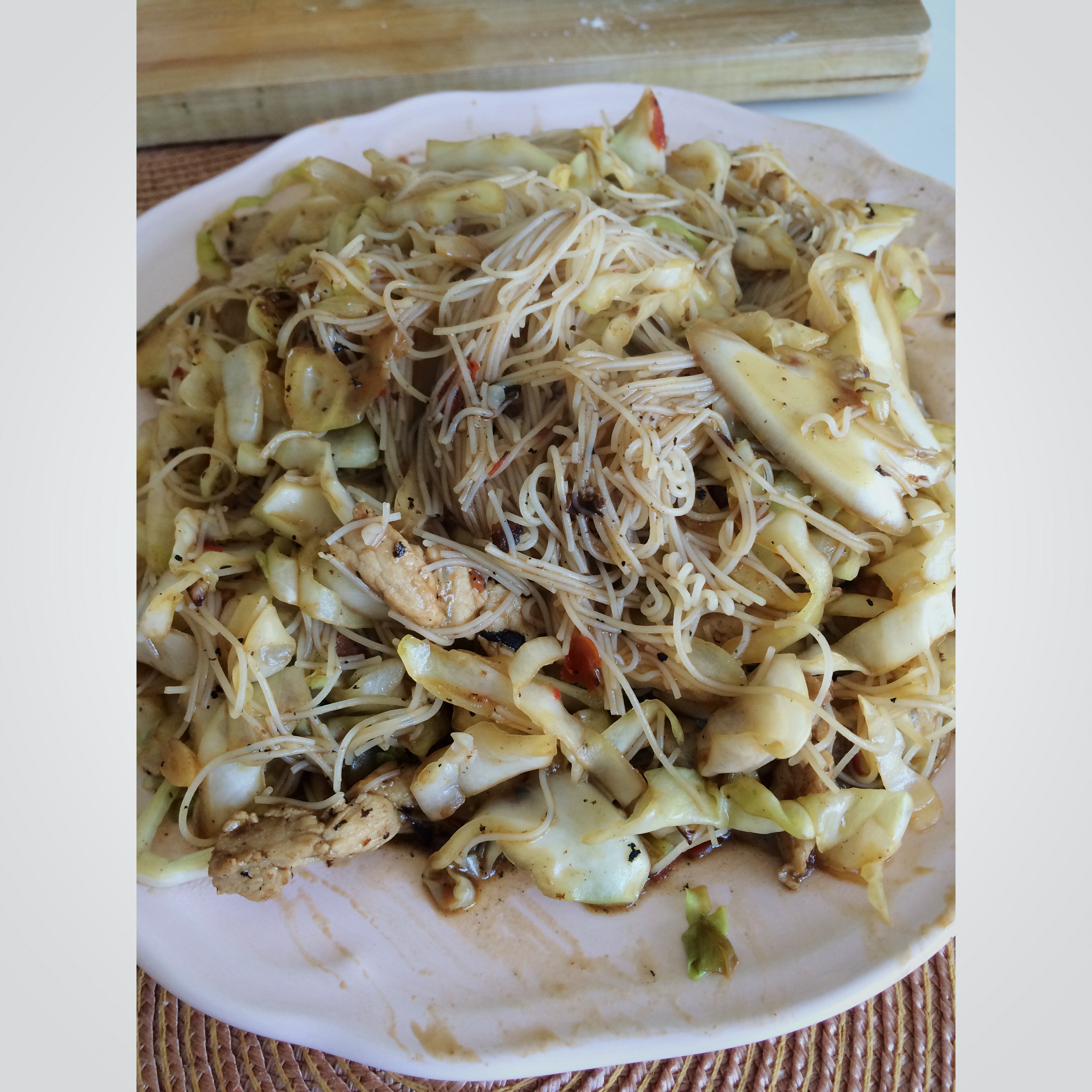 鸡蛋粉丝圆白菜