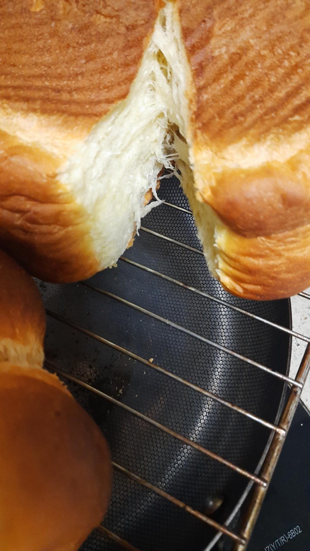 纯奶手撕吐司的做法 步骤1