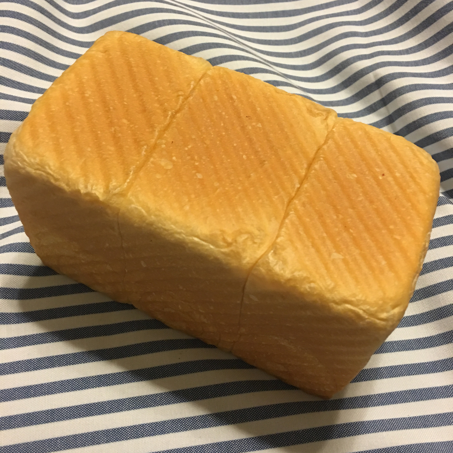 早餐白吐司          （庞多米 Pain de mie）