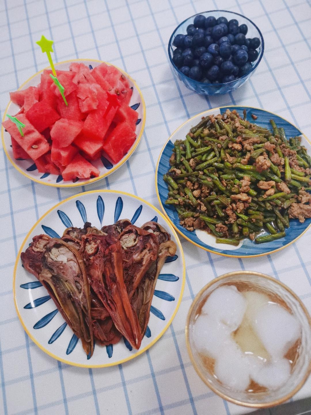 一人食，认真吃饭的故事