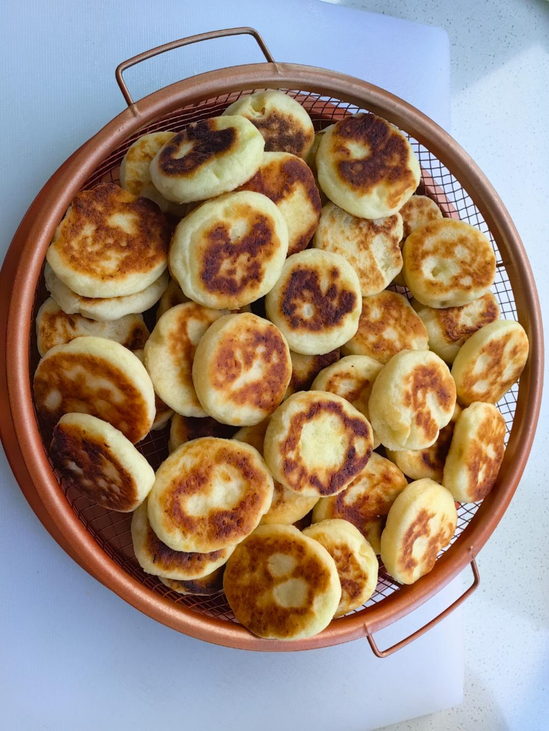松软养胃的山药饼      （高营养低热量）