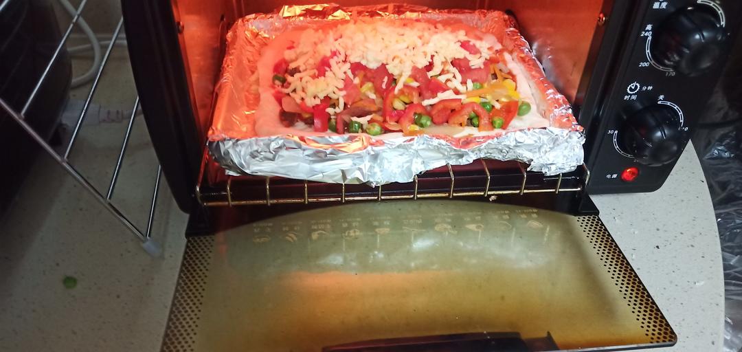 八寸披萨（附带饼皮做法）