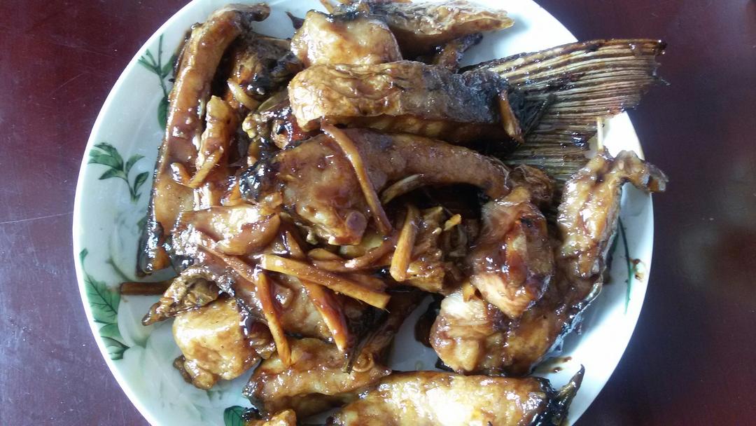 糖醋鱼（或肉）片