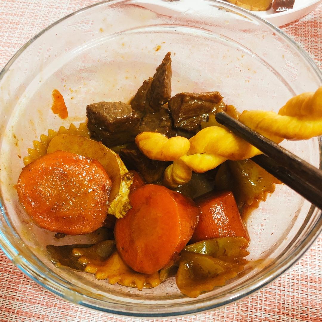 胡萝卜炖牛肉