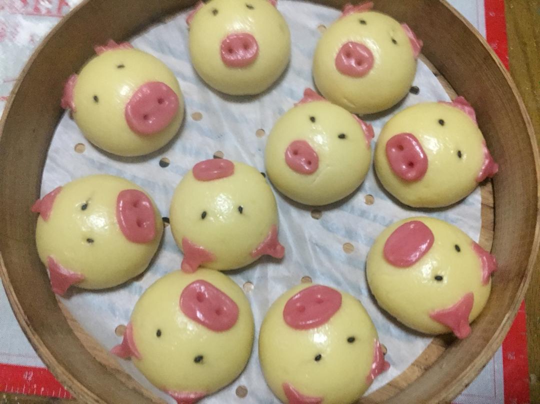 小猪奶黄包