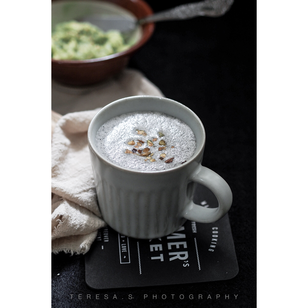 黑芝麻香蕉牛奶