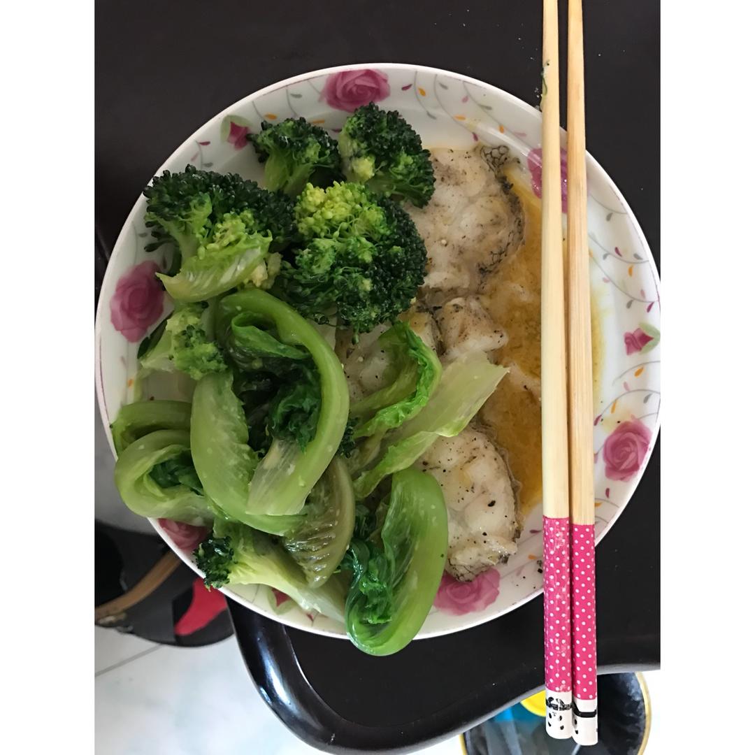 香煎鳕鱼