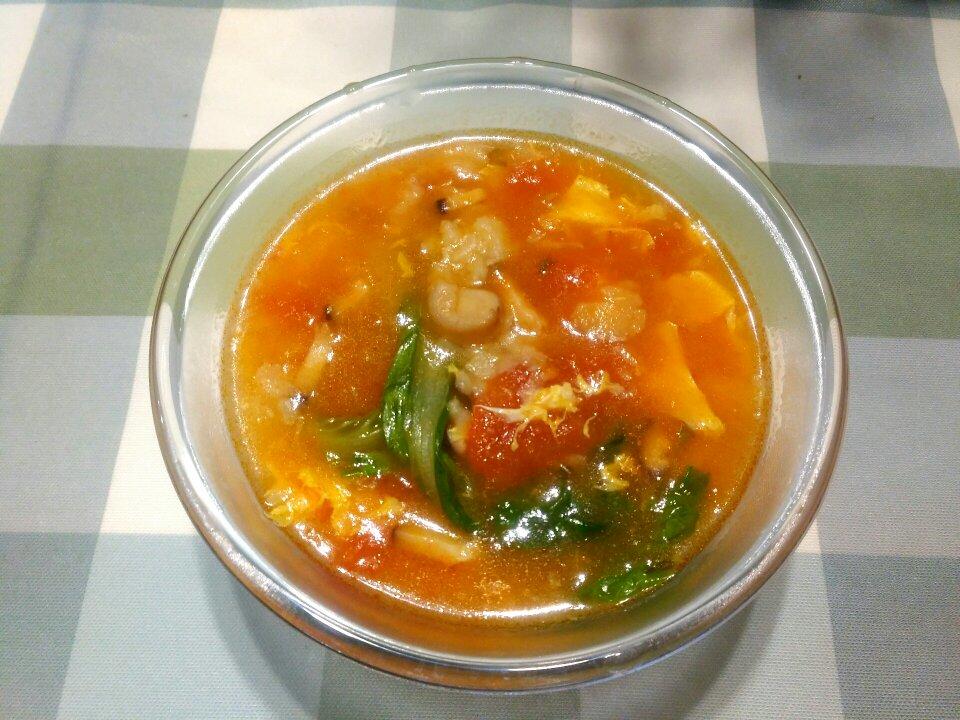 西红柿鸡蛋疙瘩汤