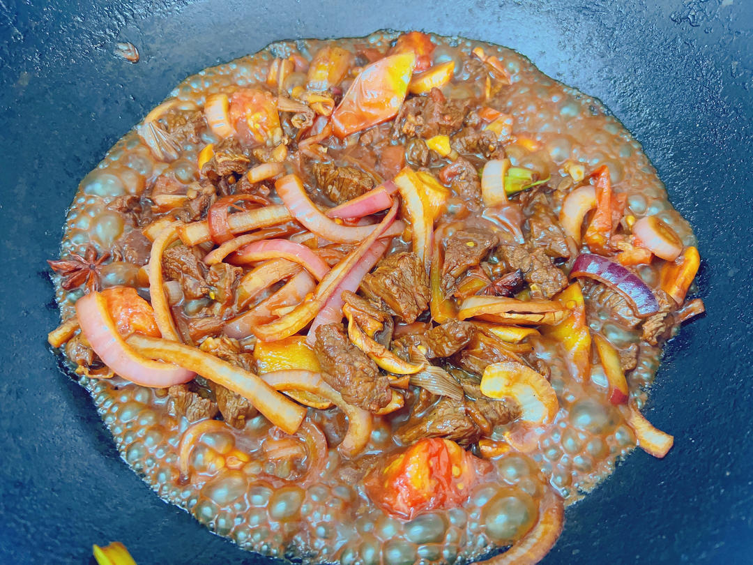 红烧牛肉土豆 （独家秘制）