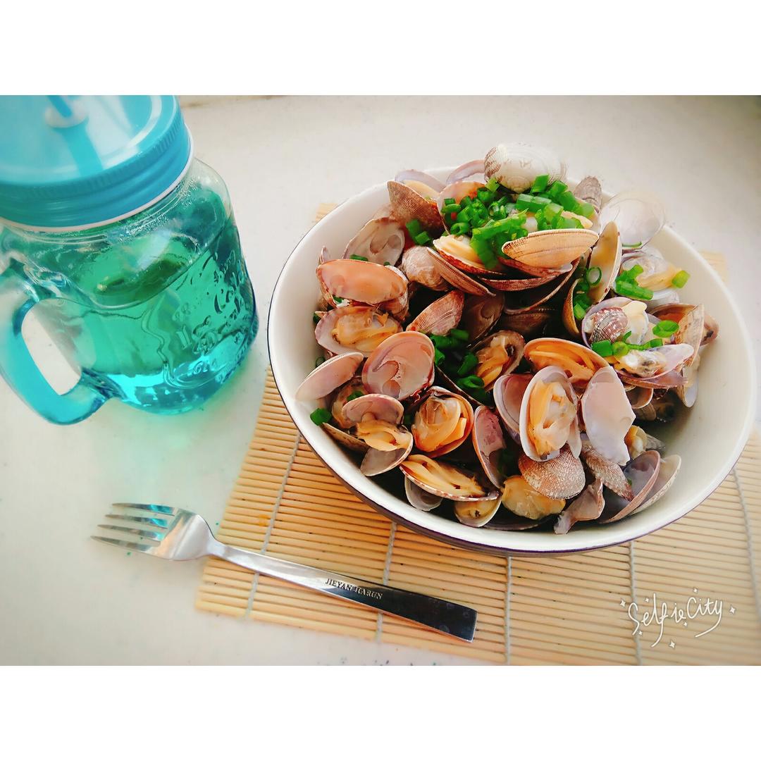 3分钟快手菜——葱炒蛤蜊
