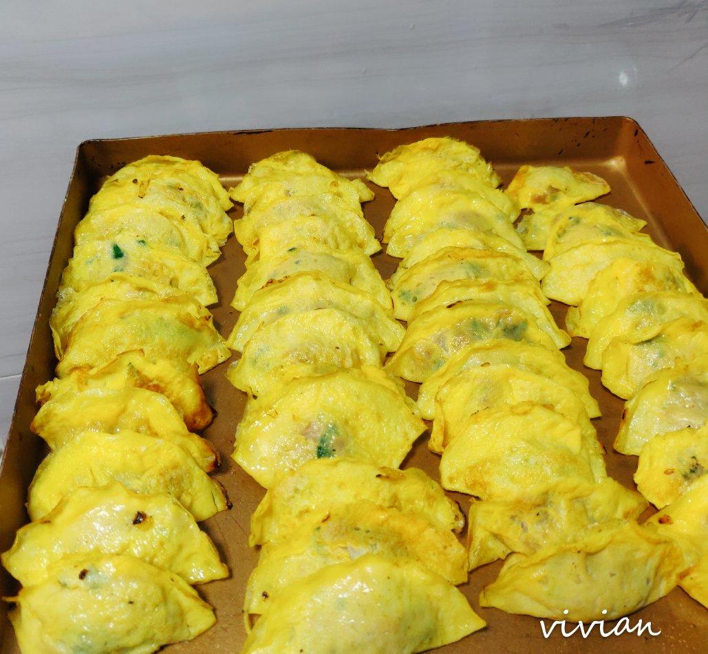 煎蛋：一双筷子一把勺，轻轻松松做蛋饺！