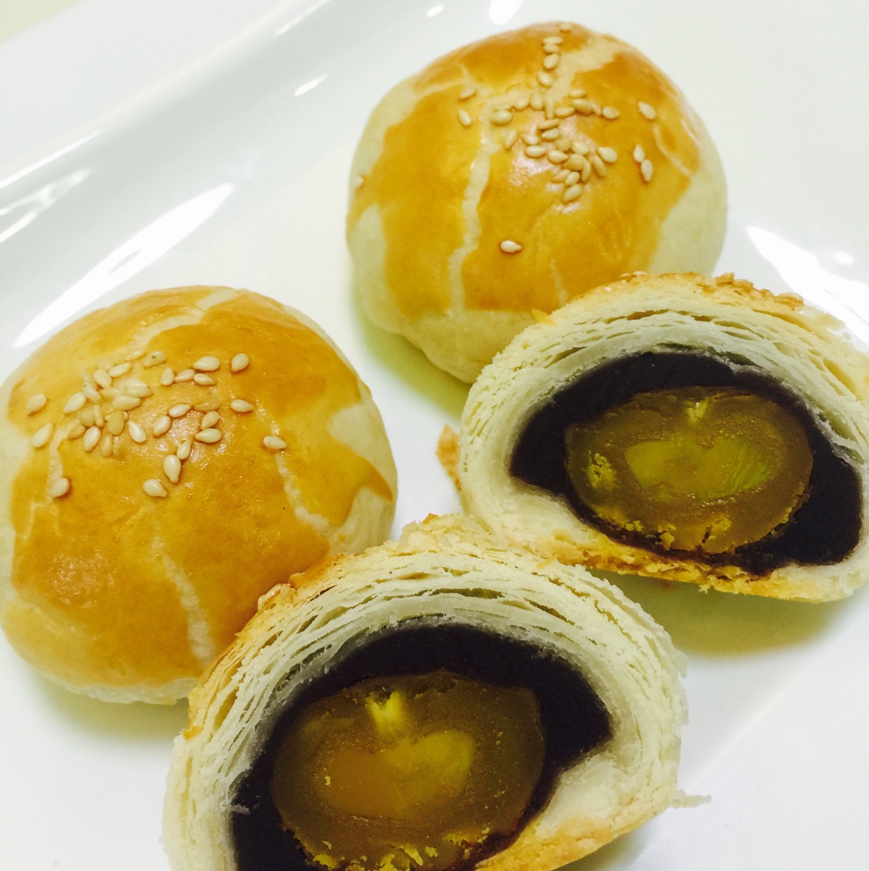 蛋黄酥：抹茶酥：（奶黄味）