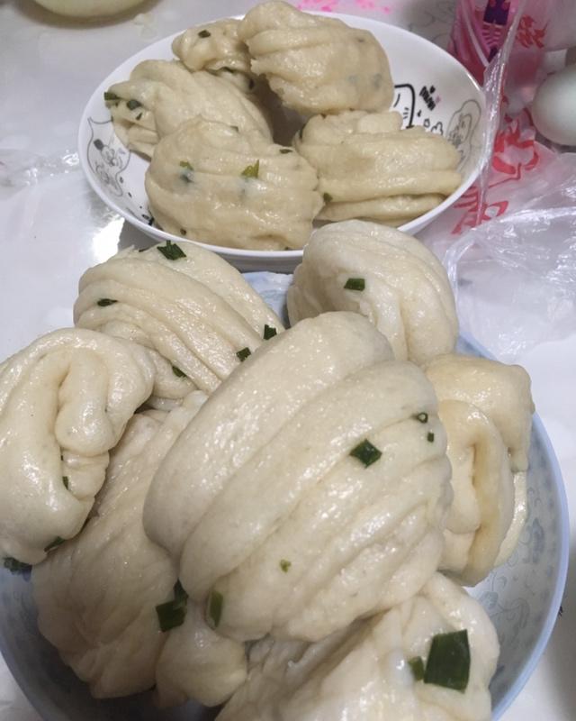 葱油花卷 Steamed Roll