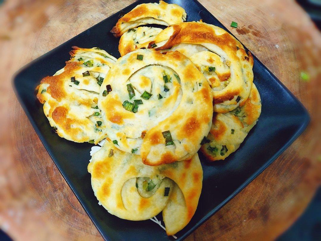葱油饼（附外酥里嫩的技巧）