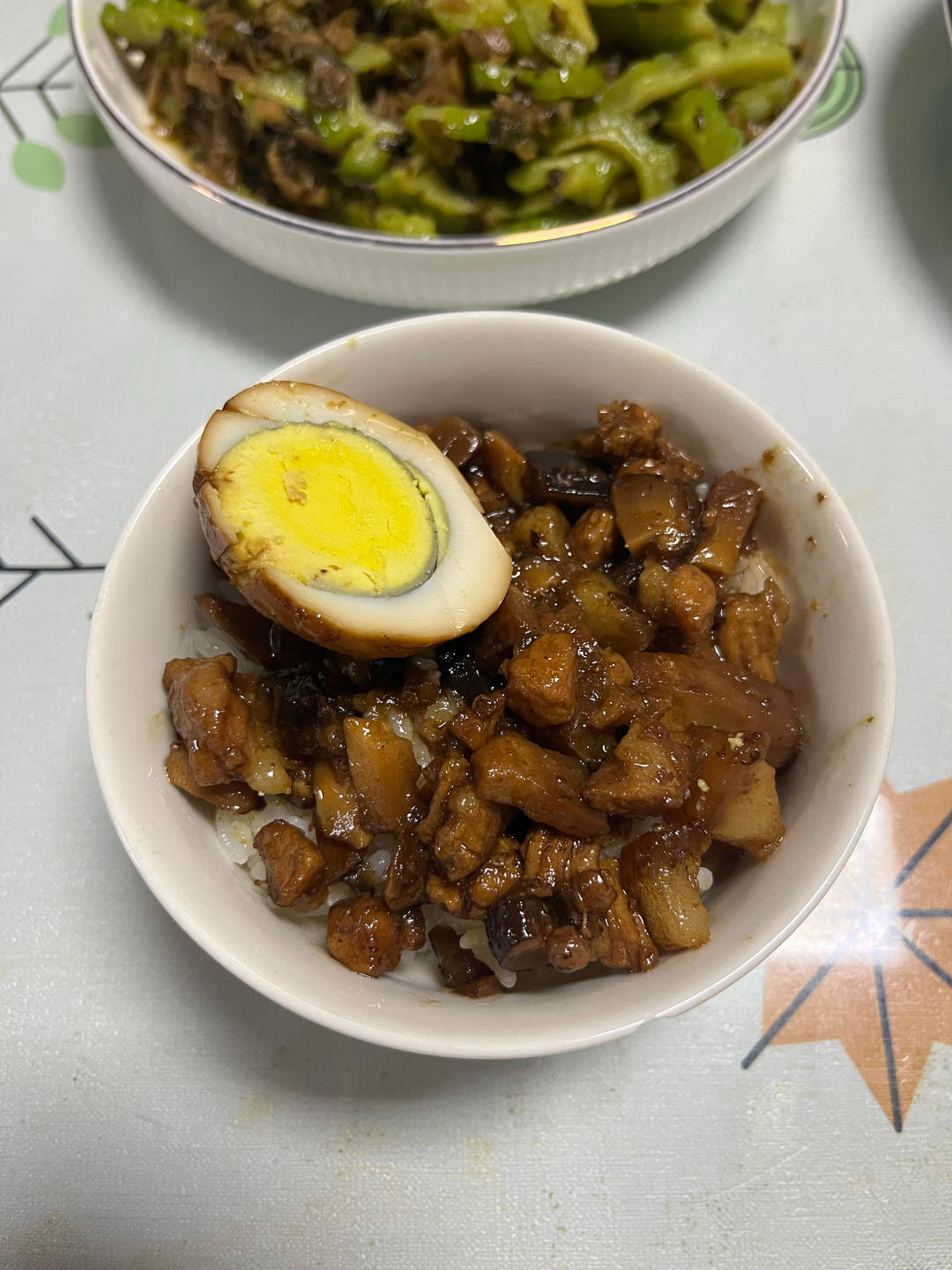 好吃到停不下来的卤肉饭