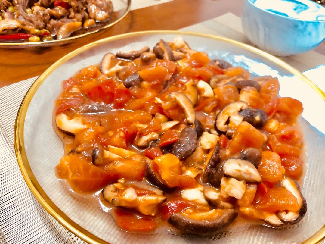 glin2018做的番茄炒香菇
