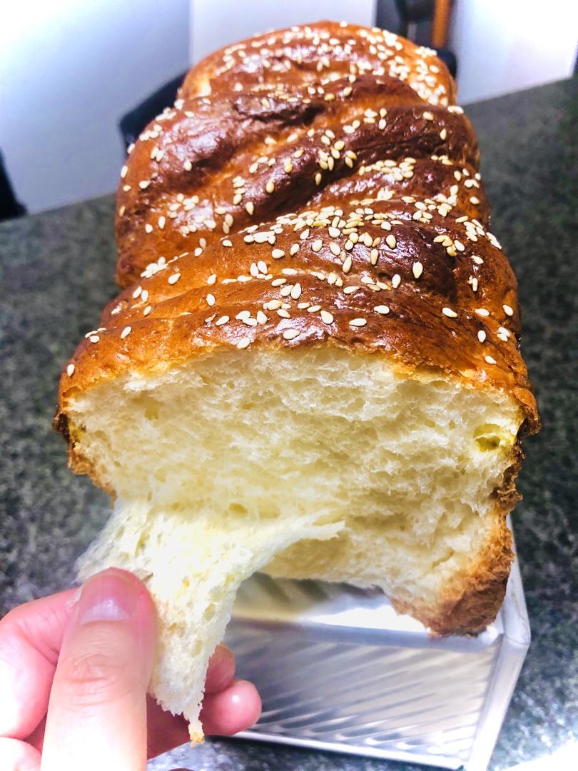 秒杀吐司的面包整形方法