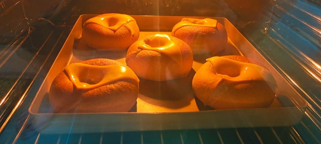 🥯芝士咖喱鸡肉贝果｜钻石裂纹