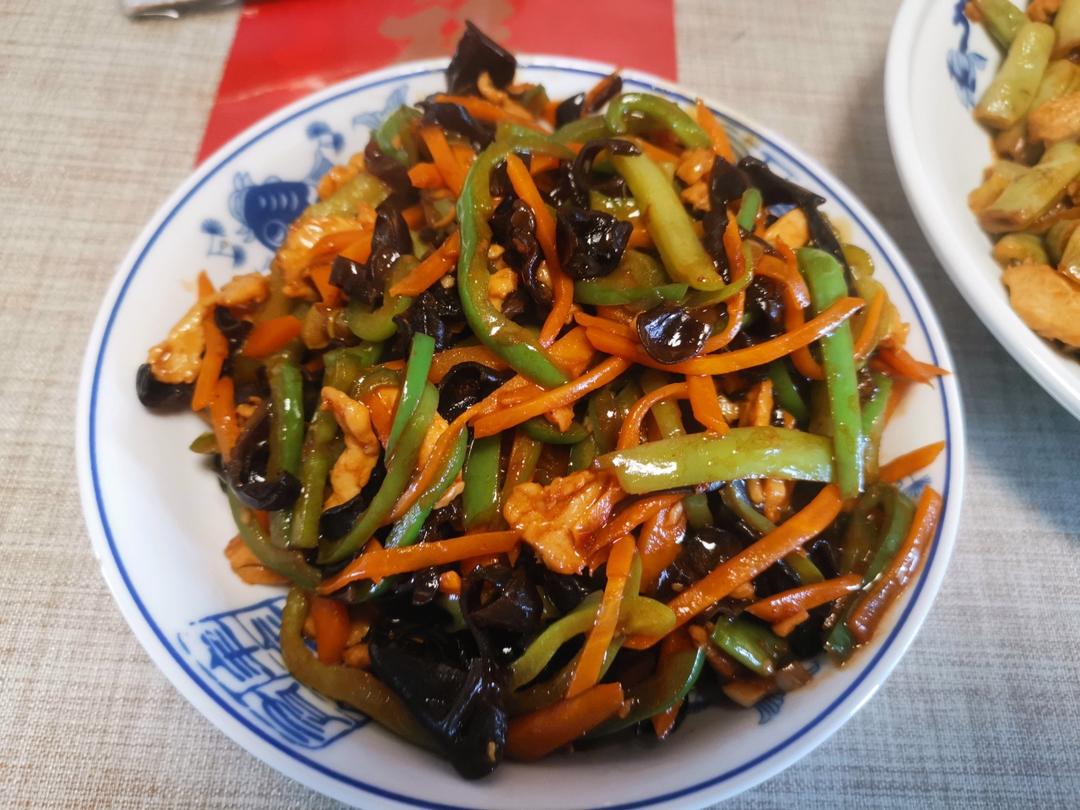米饭杀手🍚改良版鱼香肉丝🍚不辣版