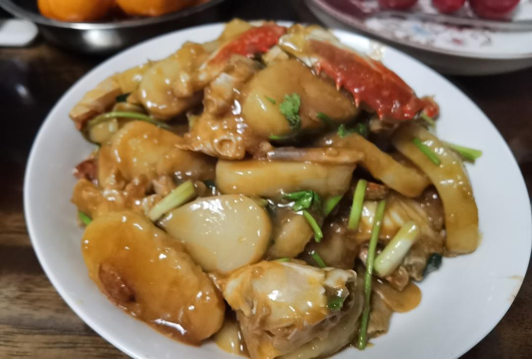 梭子蟹炒年糕～标准的江浙菜