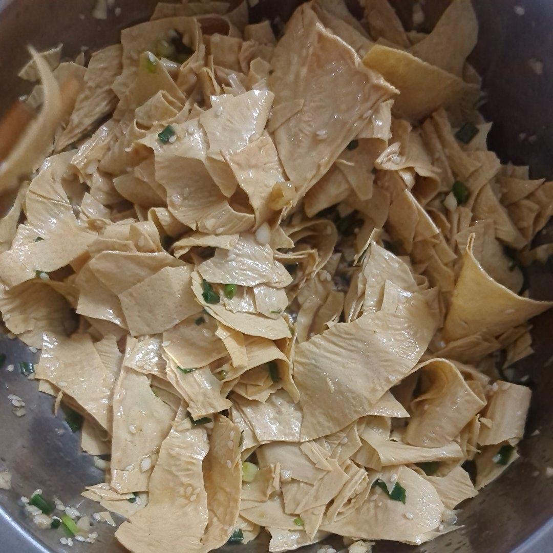 比辣条好吃百倍的香辣豆腐皮‼️香辣过瘾