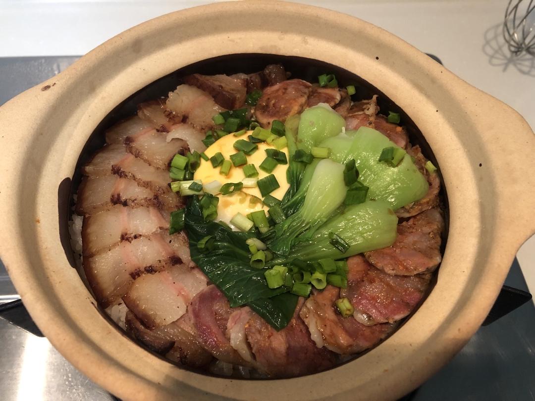 香肠煲仔饭