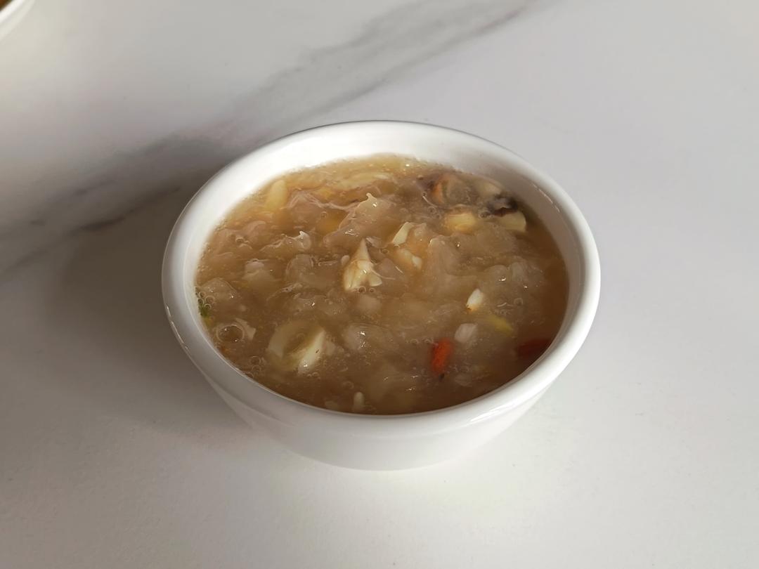 这一碗，只长颜值不长膘！（银耳桃胶皂角米）